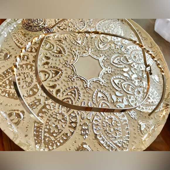 2 Ladies Necklaces Large Pendant Costume Jewelry Silver & Gold Color Marked - Picture 13 of 16